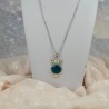 Un pendentif solitaire parfait à porter avec la chaine de votre choix
