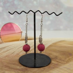 boucle entière avec la perle et la pampille suspendues