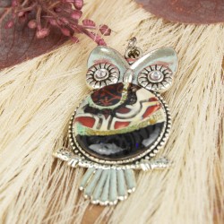 Gros plan sur le hibou modèle 1