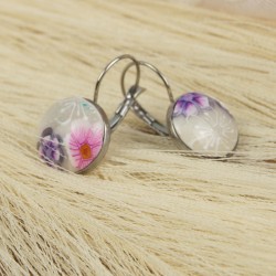 millefiori délicat, chaque cabochon est unique.